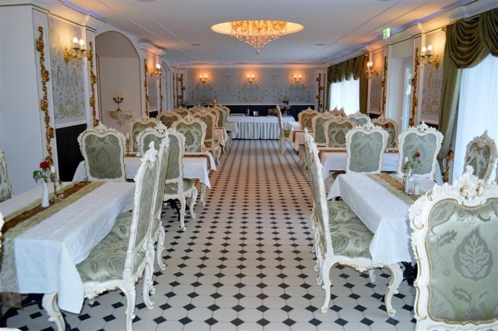 Hotel-Restaurant Royal Monomach Bad Ems Exterior foto